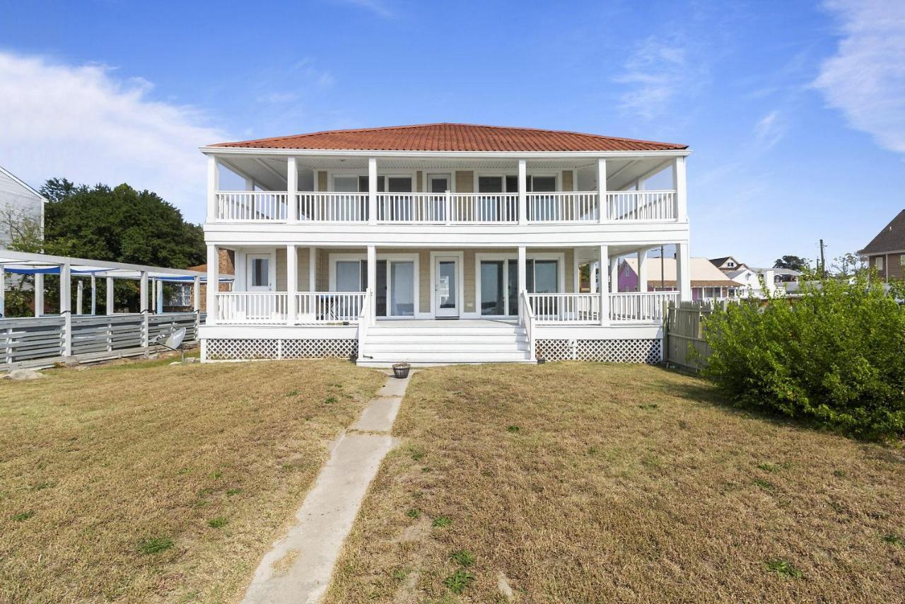 Water Front Delight On The Bay Home Norfolk Exterior photo